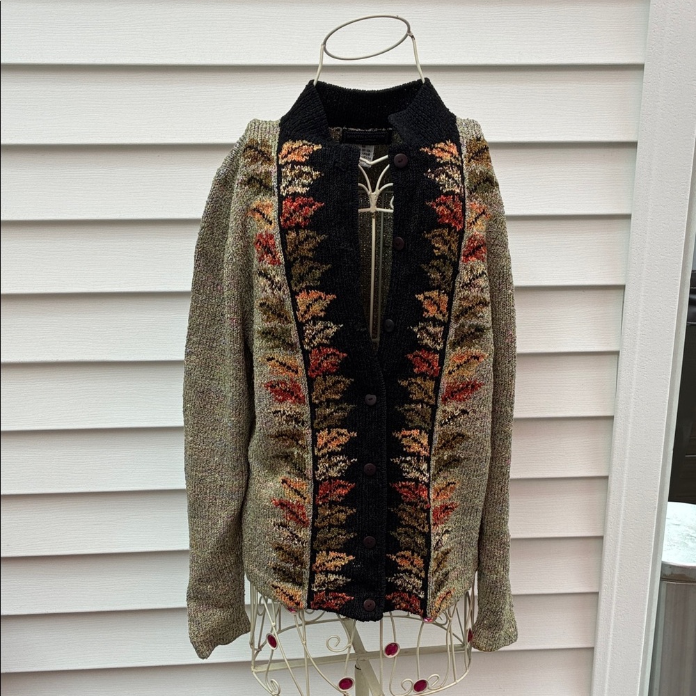South cotton hand loomed Women's Multicolor Leaf Pattern Sweater